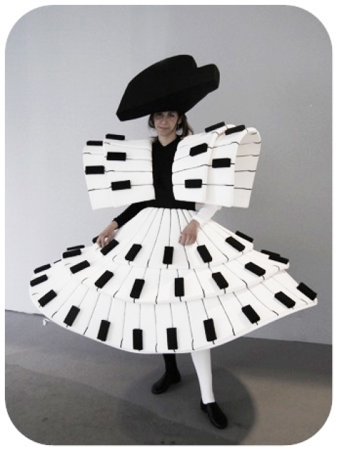 00_perf_151_sara-_costantini_costumedesigner- _costume.jpg